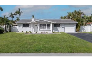 5211 NE 26th Ave, Lighthouse Point, FL 33064 - MLS#F10529789