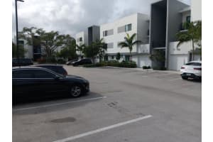 3050 NW 68th St 2304, Fort Lauderdale, FL 33309 - MLS#F10529795