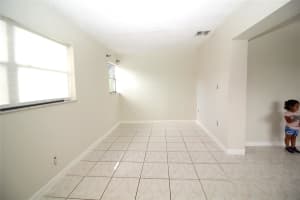 3910 SW 61st Ave, Davie, FL 33314 - MLS#F10529802