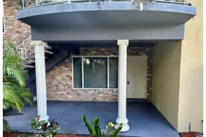 1911 NE 28th Ct 2B, Lighthouse Point, FL 33064 - MLS#F10529831