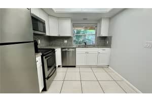 1911 NE 28th Ct 2B, Lighthouse Point, FL 33064 - MLS#F10529831