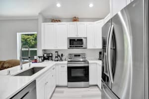 12611 NW 6th St, Coral Springs, FL 33071 Sold 12/03/25