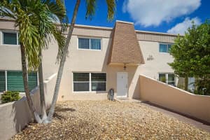 8091 Nw 13th St E, Margate