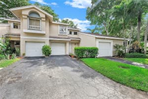 2169 Discovery Cir, Deerfield Beach, FL 33442 - MLS#F10529853