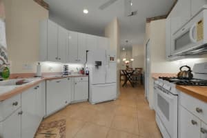 422 SW Horseshoe Bay, Port Saint Lucie, FL 34986 - MLS#F10529882