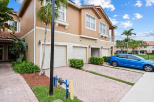 9057 Plymouth Pl, Tamarac, FL 33321 - MLS#F10529890