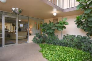 6100 NW 2nd Avenue 323, Boca Raton, FL 33487 - MLS#F10529912