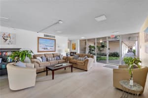 6100 NW 2nd Avenue 323, Boca Raton, FL 33487 - MLS#F10529912