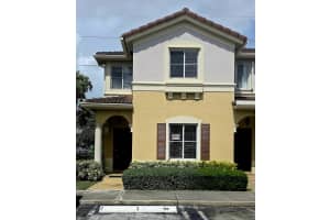 8822 Flagler Street, Miami, FL 33174 - MLS#F10529922