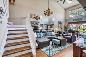 2052 Discovery Cir E, Deerfield Beach, FL 33442 - MLS#F10529938