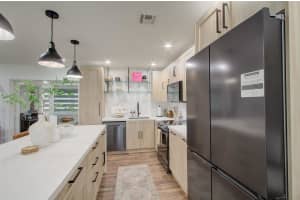 7700 NW 15th St, Pembroke Pines, FL 33024 - MLS#F10529944