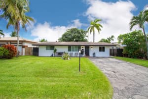 7700 NW 15th St, Pembroke Pines, FL 33024 - MLS#F10529944