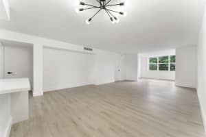 441 NE 195th St 302, Miami, FL 33179 - MLS#F10529968