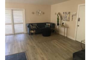 520 Orton Ave 104, Fort Lauderdale, FL 33304 - MLS#F10529978