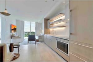 525 N Fort Lauderdale Baach Blvd 1610, Fort Lauderdale, FL 33304 - MLS#F10529982
