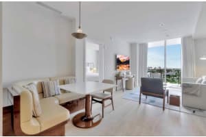 525 N Fort Lauderdale Baach Blvd 1610, Fort Lauderdale, FL 33304 - MLS#F10529982