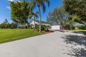 825 Whippoorwill Trl, West Palm Beach, FL 33411 - MLS#F10530005