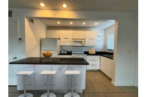 2830 Ne 30th Pl 15, Fort Lauderdale