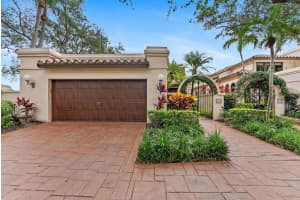 572 Deer Creek Viaduct, Deerfield Beach, FL 33442 - MLS#F10530015
