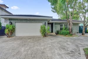 2427 Sea Island Dr, Fort Lauderdale, FL 33301 - MLS#F10530020