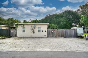 632-634 NW 14th Ter, Fort Lauderdale, FL 33311 - MLS#F10530029