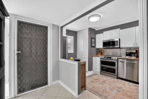 1537 Hillsboro Boulevard, Deerfield Beach, FL 33441 - MLS#F10530040