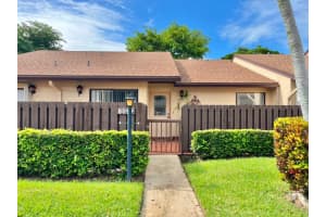 809 Sky Pine Way F, Greenacres, FL 33415 - MLS#F10530047