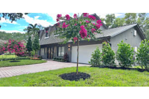 2413 NW 32nd St, Boca Raton, FL 33431 - MLS#F10530066