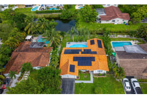 7505 NW 40TH PL, Coral Springs, FL 33065 - MLS#F10530075