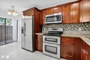 3037 NW 48th Ave, Coconut Creek, FL 33063 - MLS#F10530086