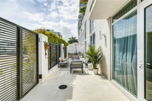 401 N Birch Rd TH3, Fort Lauderdale, FL 33304 - MLS#F10530109
