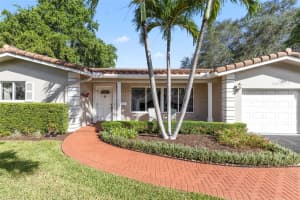 7237 E Tropical Way, Plantation, FL 33317 - MLS#F10530110