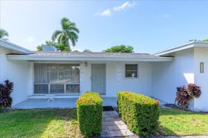 2728 NE 30th St, Lighthouse Point, FL 33064 Sold 12/02/25