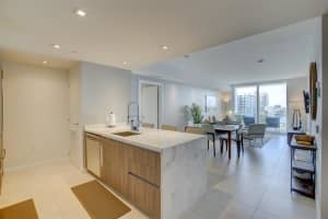 401 Birch Road, Fort Lauderdale, FL 33304 - MLS#F10530124