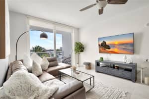 401 N Birch Rd 504, Fort Lauderdale, FL 33304 - MLS#F10530131