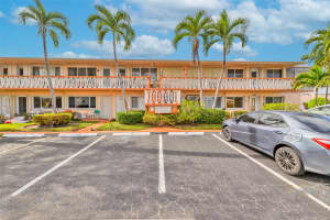 1000 SW 11th Ave #2E, Hallandale Beach, FL 33009 - MLS#F10530142