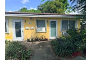 2431 NE 18th St 2, Pompano Beach, FL 33062 - MLS#F10530157