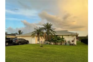 9208 NW 80th St, Tamarac, FL 33321 - MLS#F10530163