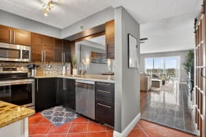 2202 S Cypress Bend Dr 906, Pompano Beach, FL 33069 - MLS#F10530180