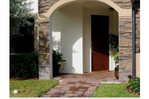 8915 35th Avenue, Hialeah, FL 33018 - MLS#F10530193