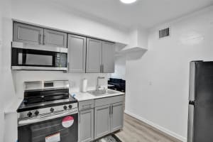 6929 Rue Vendome 1, Miami Beach, FL 33141 - MLS#F10530221