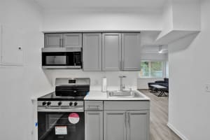 6929 Rue Vendome 1, Miami Beach, FL 33141 - MLS#F10530221