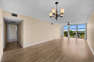 800 Parkview Drive, Hallandale Beach, FL 33009 - MLS#F10530224