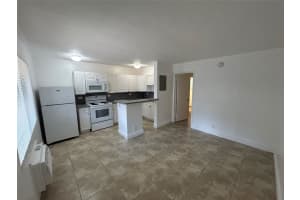 925 Ne 17th Ave 4, Fort Lauderdale