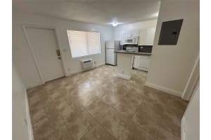 925 NE 17th Ave 4, Fort Lauderdale, FL 33304 - MLS#F10530229