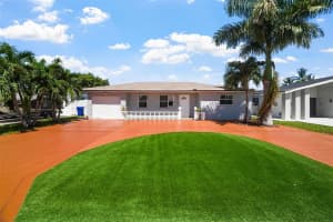 6613 Dahlia Dr, Miramar, FL 33023 - MLS#F10530247