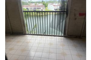 6575 Oakland Park Boulevard, Lauderhill, FL 33313 - MLS#F10530340