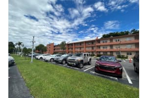 8818 W Mcnab Rd 303, Tamarac, FL 33321 - MLS#F10530349