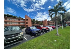 8818 W Mcnab Rd 303, Tamarac, FL 33321 - MLS#F10530349