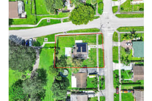 891 34th Terrace, Lauderhill, FL 33311 - MLS#F10530351